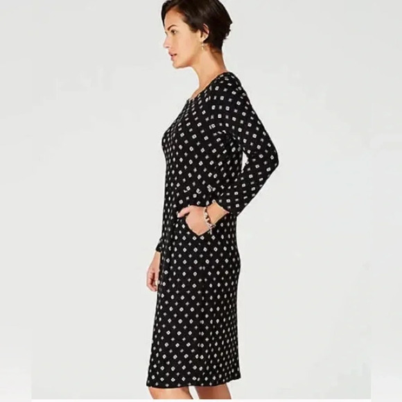 FINAL PRICE J. Jill Geometric Print Jersey Knit Shirt Dress with Pockets - Picture 7 of 11